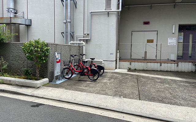 T-009.NTT戸塚支店ビル (HELLO CYCLING ポート)の画像1