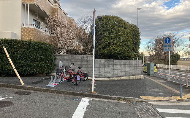 A-018.鶴ヶ峰交差点付近