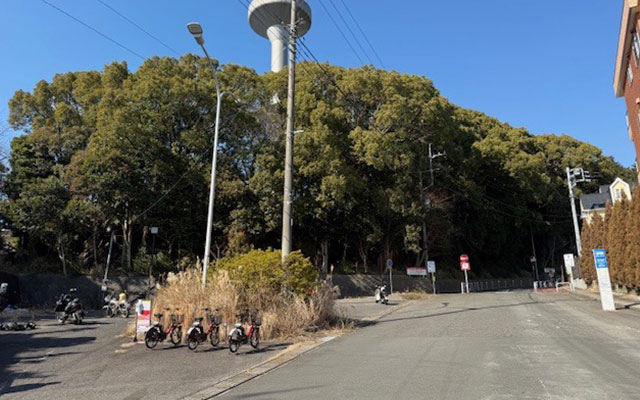 H-028.横浜国立大学南門下駐輪場